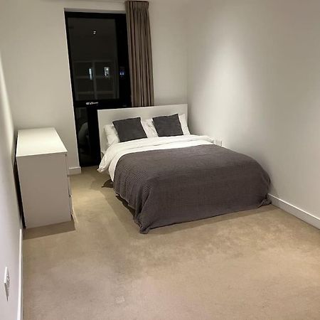 Ferienwohnung Modern 2 Bed - Olympic Park Stratford London Exterior foto